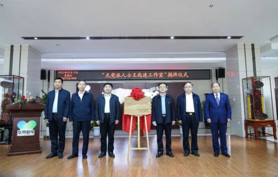 Hίy𲿸LŸϯohʿBҡƃxʽ