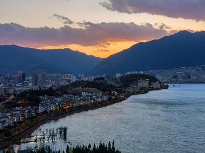 ϴl(f)a(chn)I(y)dЄ(dng)Ӌ(j)c(din)l(f)չGɫXM(jn)ԴȮa(chn)I(y)