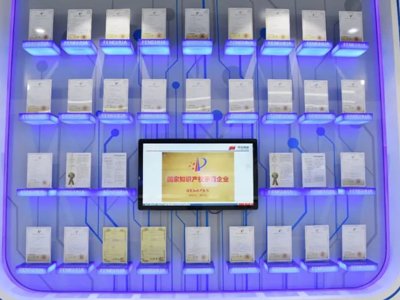 LA߿ơLTCC弰Ƃ䷽l@Ç⌣ڙ