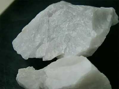 ͶY13.2|BƸ@ЩʯӢĿM_O