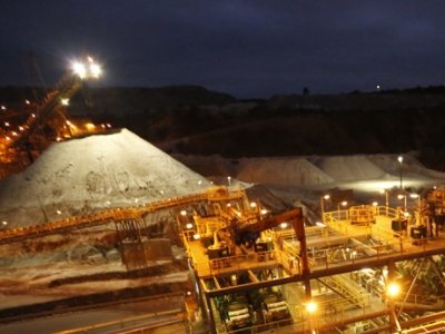 䇃r(ji)14f(wn)P(gun)ڣԴa(chn)I(y)朵ԒZ(y)(qun)Ҳl(f)D(zhun)׃