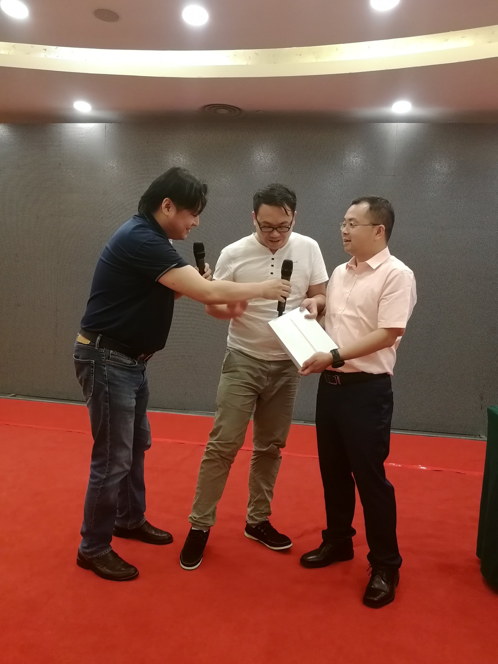 說明: D:Penny.Li2018市場活動講座合肥講座新聞稿1.jpg 說明: D:Penny.Li2018市場活動講座合肥講座新聞稿1.jpg