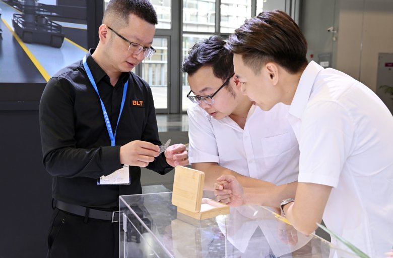 090214_104683_gsdt.png 090214_104683_gsdt.png