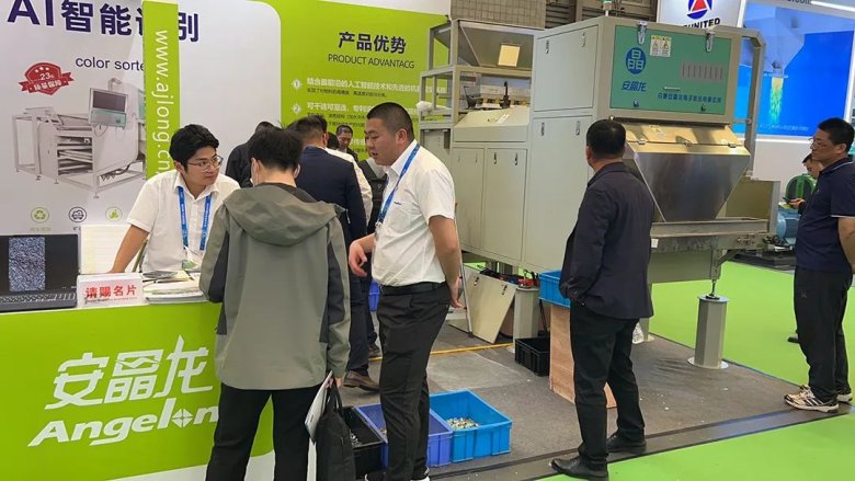 110511_020141_gsdt.jpg 110511_020141_gsdt.jpg