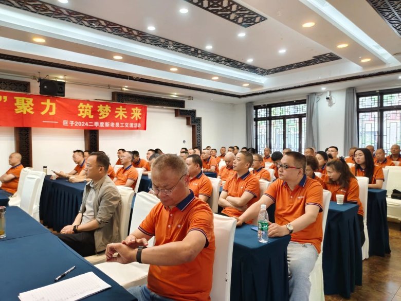 090614_147228_gsdt.jpg 090614_147228_gsdt.jpg