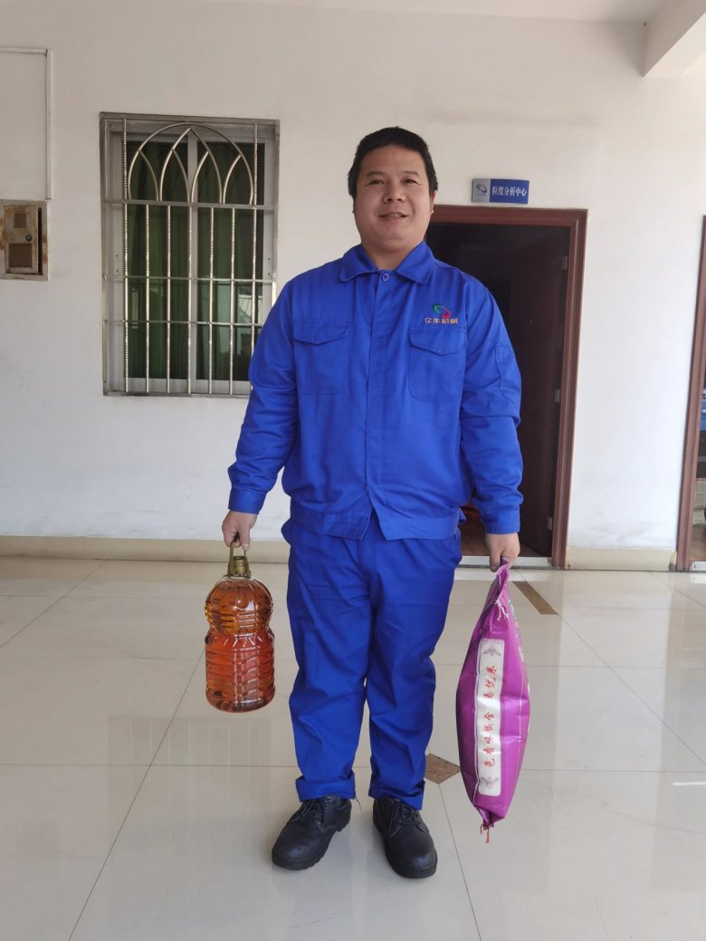 164109_497877_gsdt.jpg 164109_497877_gsdt.jpg