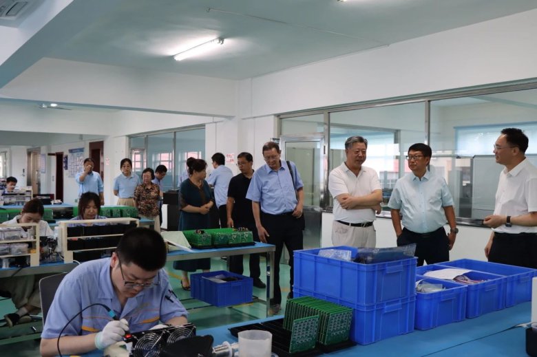 080640_915852_gsdt.jpg 080640_915852_gsdt.jpg