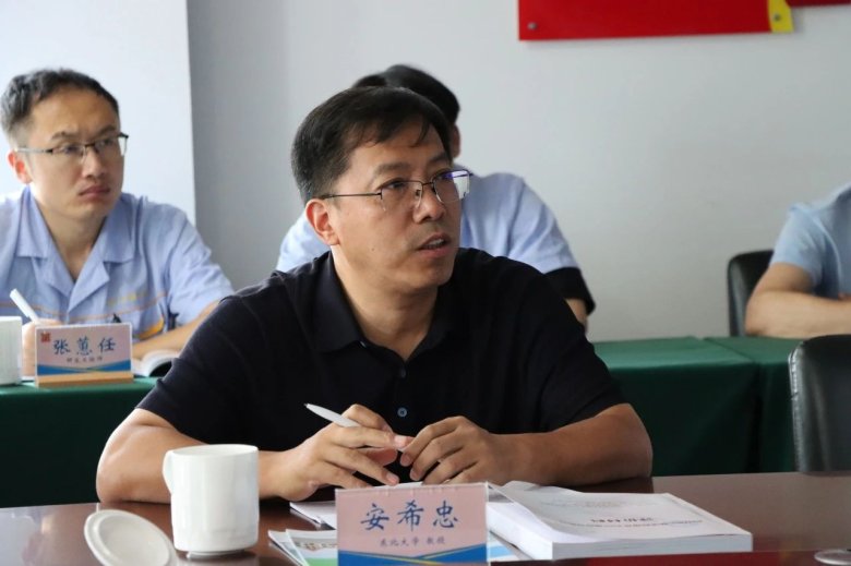 081016_934112_gsdt.jpg 081016_934112_gsdt.jpg