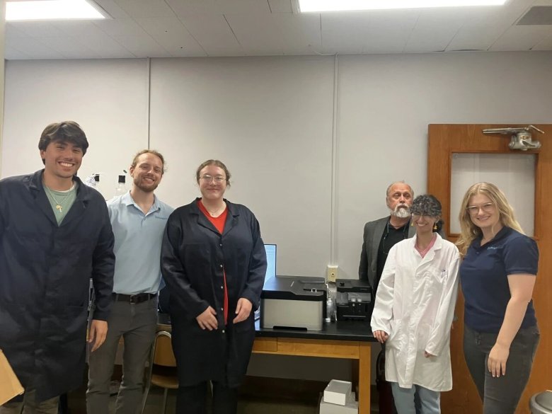 172007_189804_gsdt.jpg 172007_189804_gsdt.jpg