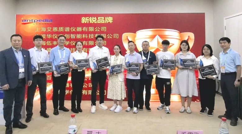 172133_738596_gsdt.jpg 172133_738596_gsdt.jpg