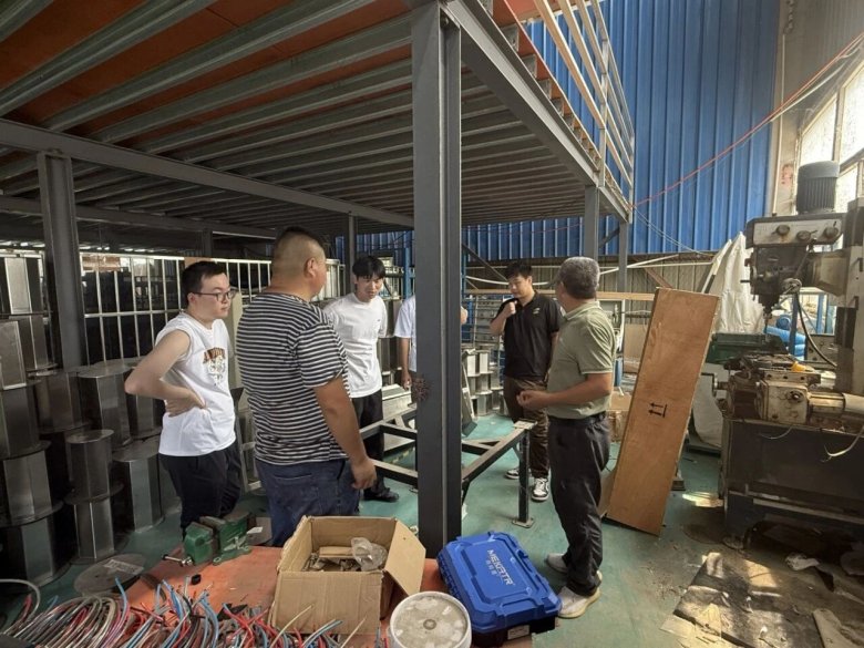 134249_991515_gsdt.jpg 134249_991515_gsdt.jpg