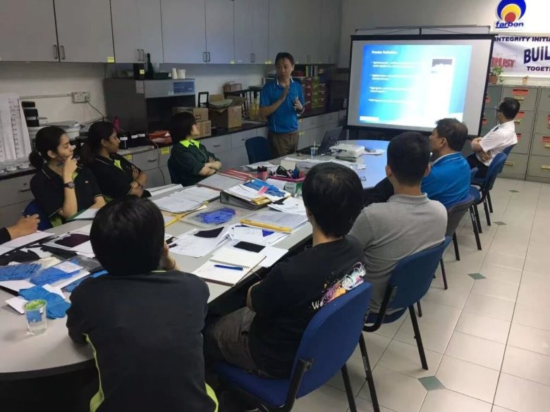 102801_166403_gsdt.jpg 102801_166403_gsdt.jpg