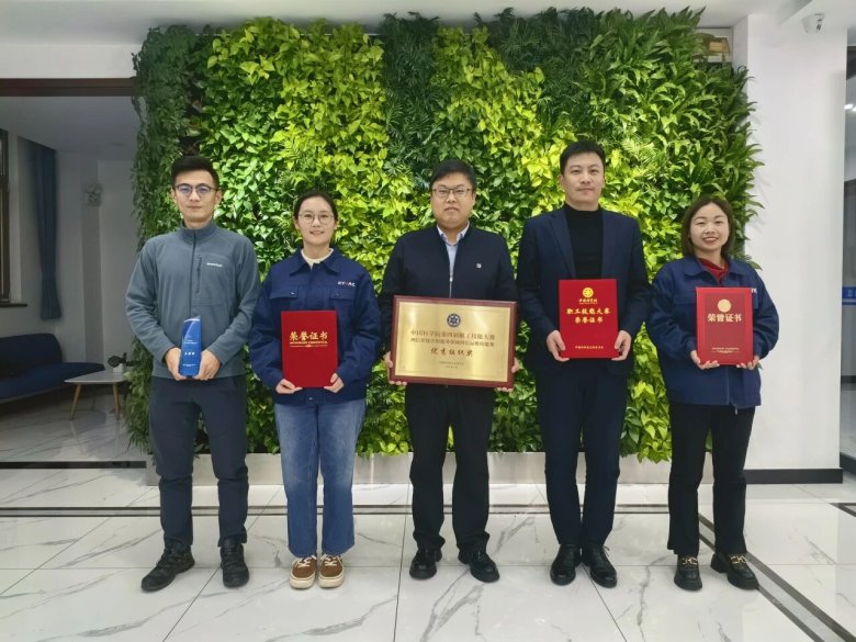 090000_032617_gsdt.jpg 090000_032617_gsdt.jpg